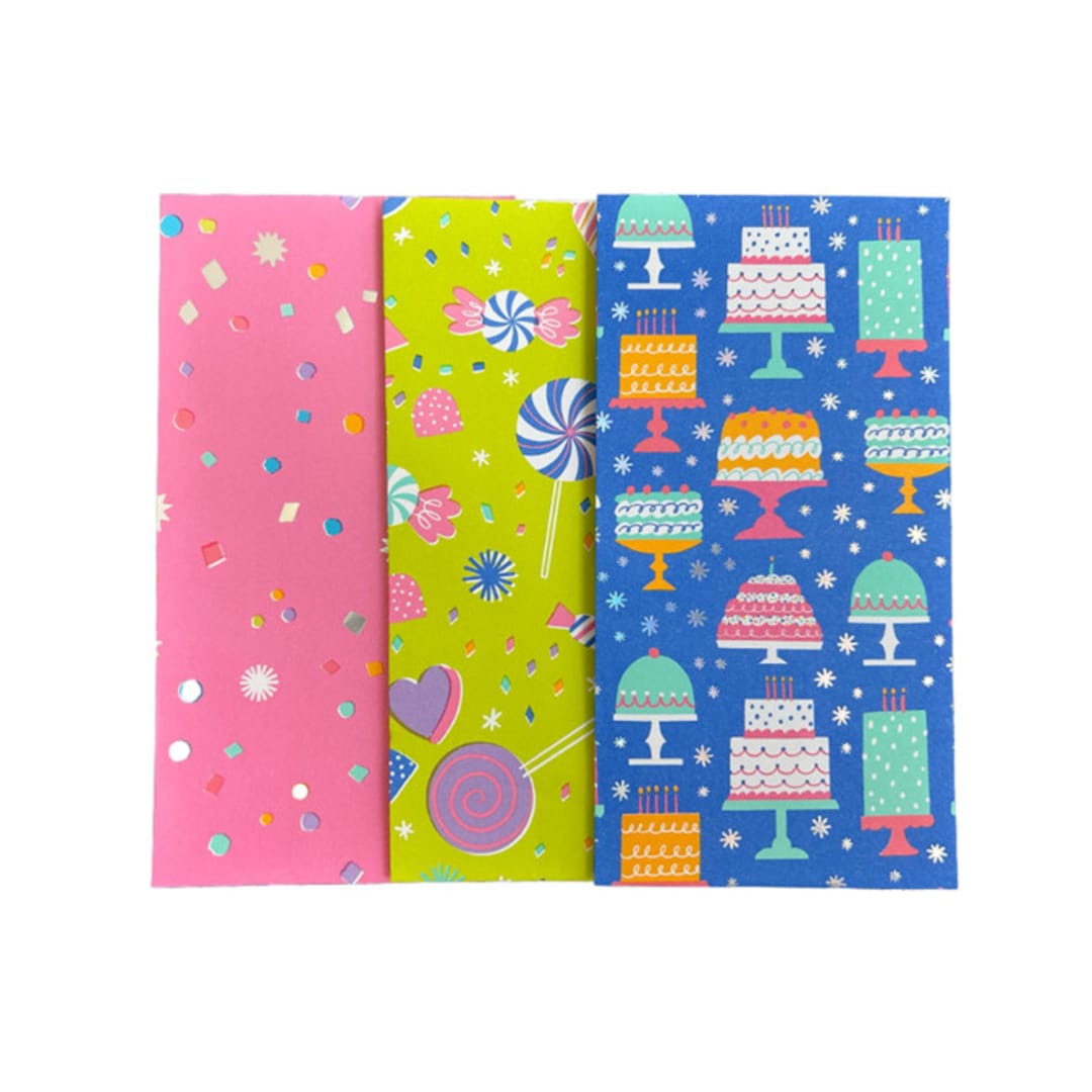 "It's A Birthday Favor Bags - Set of 12" - Party Favor Bags in multicolor by Jollity and Co