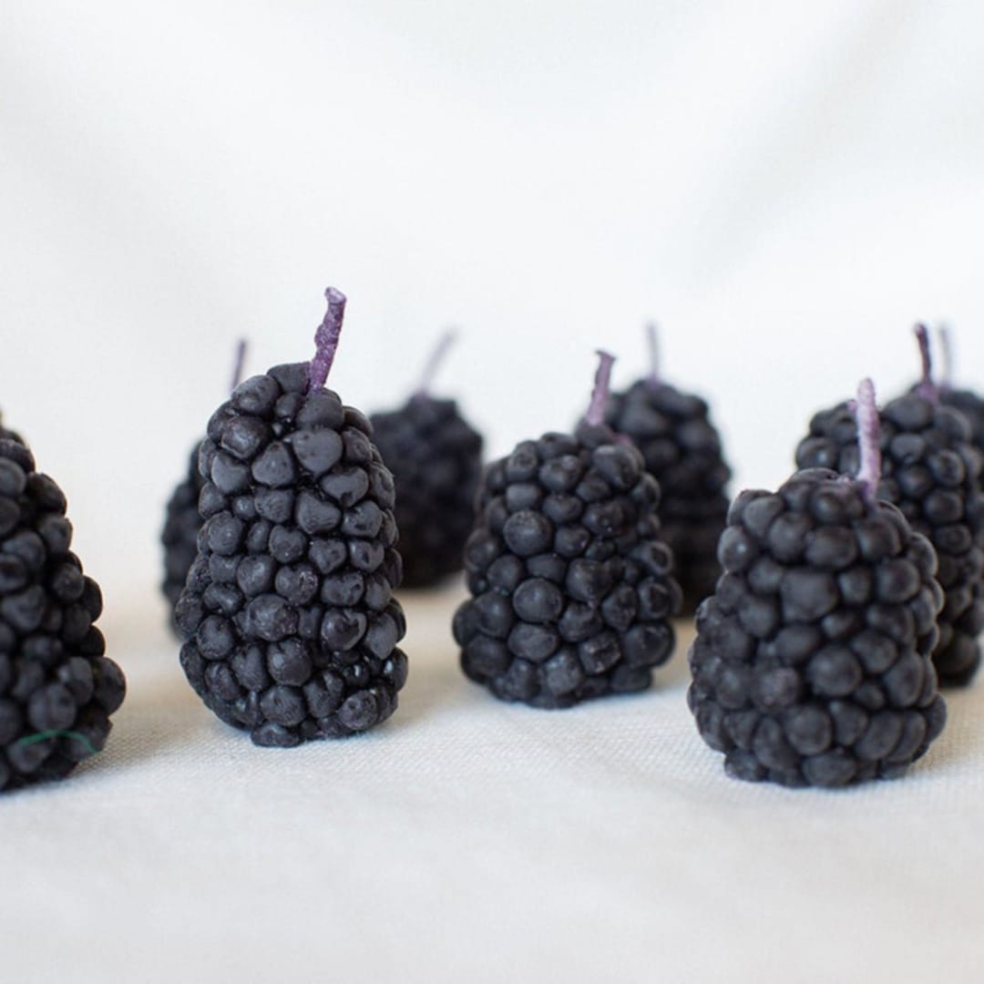 "Blackberry Beeswax Birthday Candles" - Party Candles in black by Happy Organics