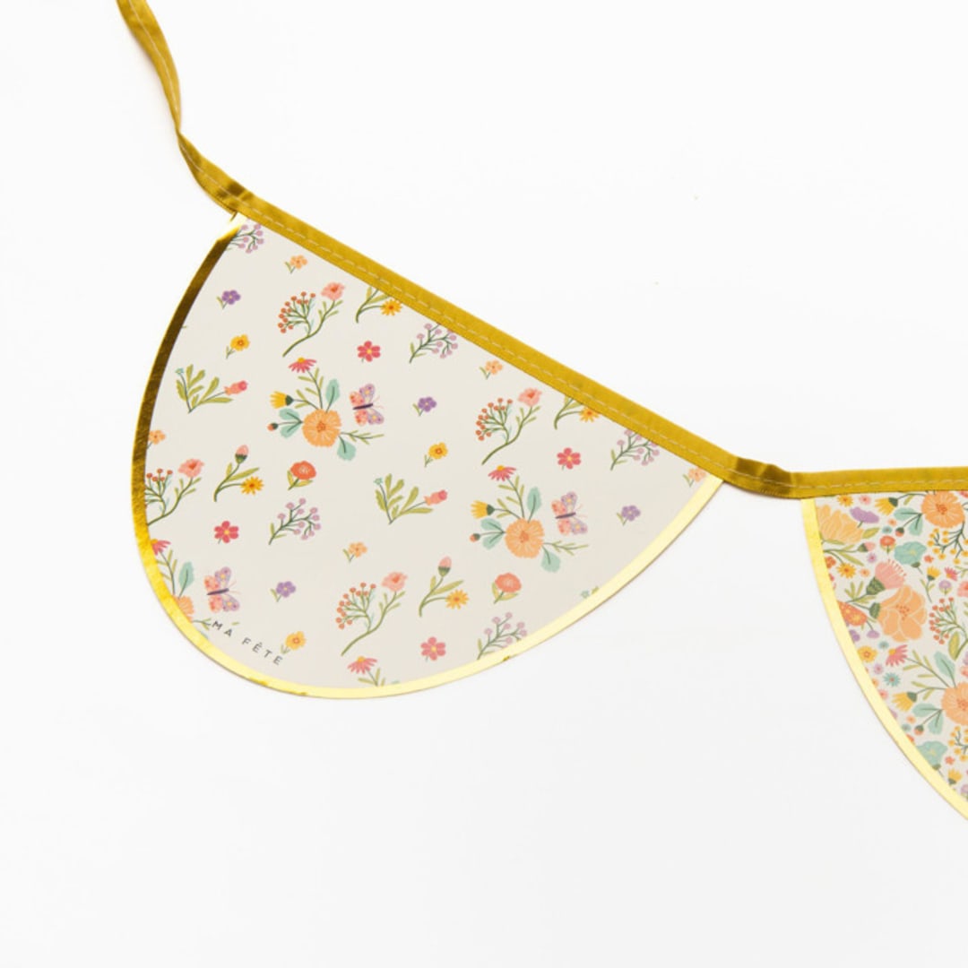 "Tea Party Decorative Garland" - Party Hanging Decor in multicolor by MA FÊTE