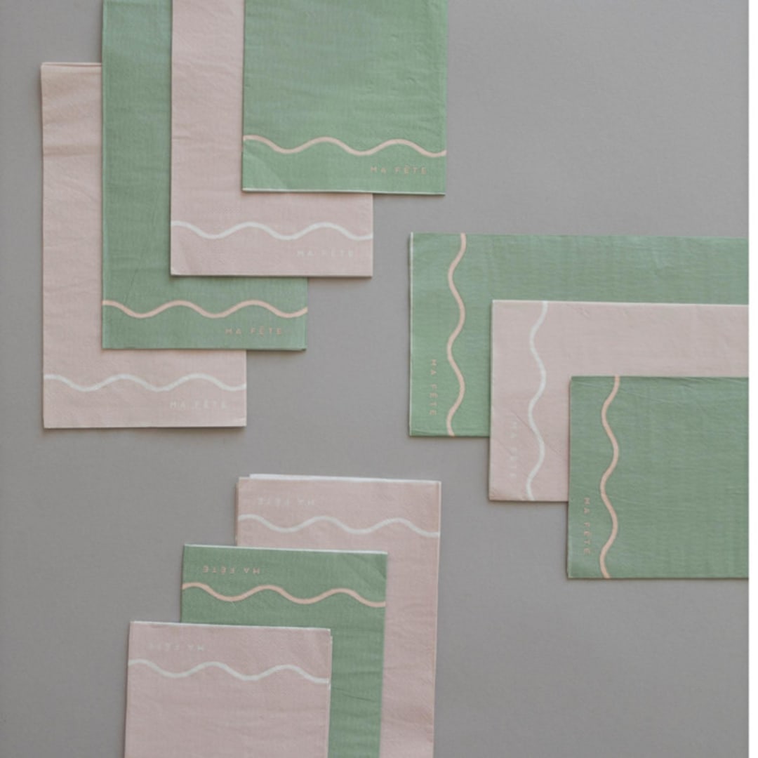 "Signature Napkins, Pink & Mint (16)" - Party Napkins in multicolorassorted-colors by MA FÊTE