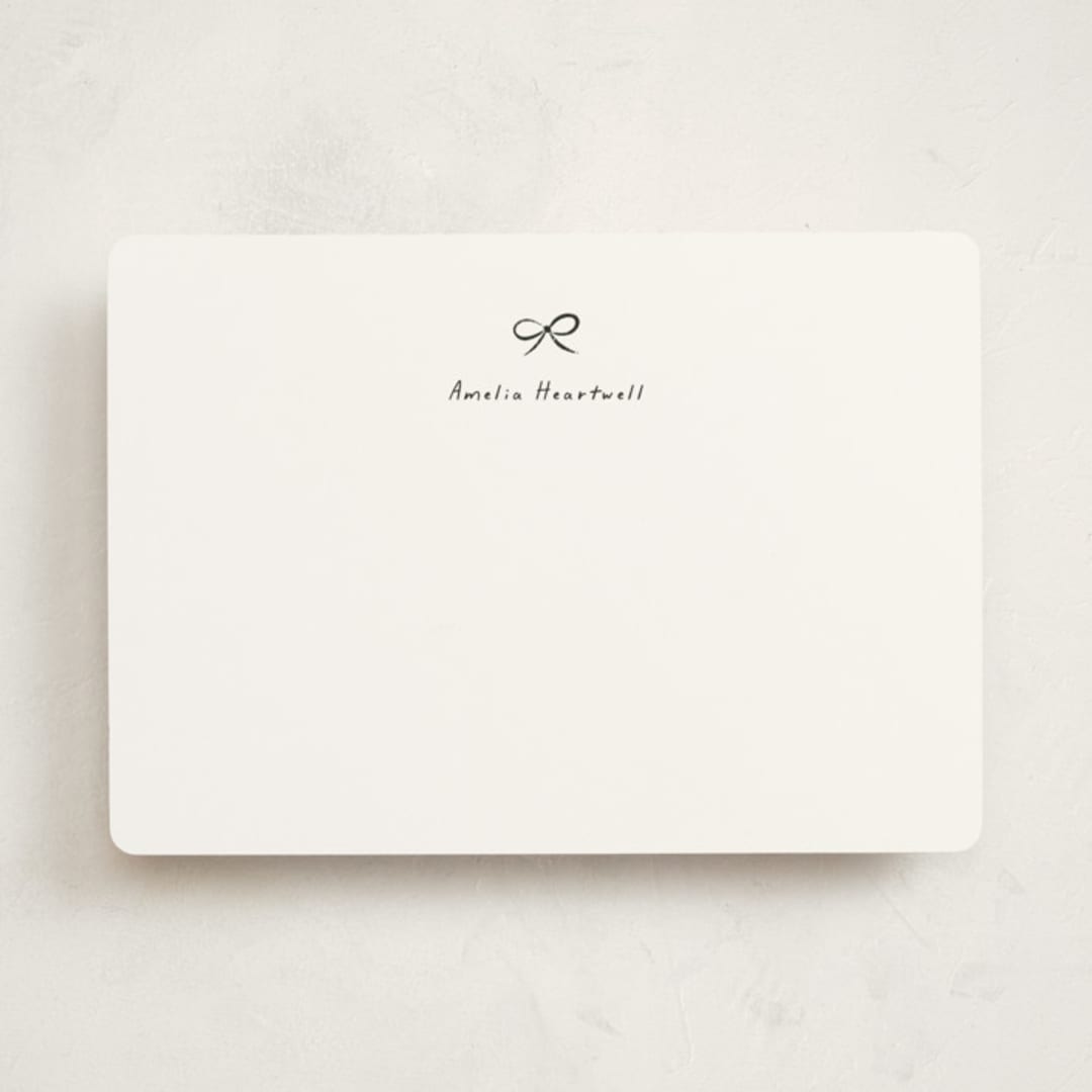 "lil bow" - Personalized Stationery Cards in Noir by Gwen Bedat - Front