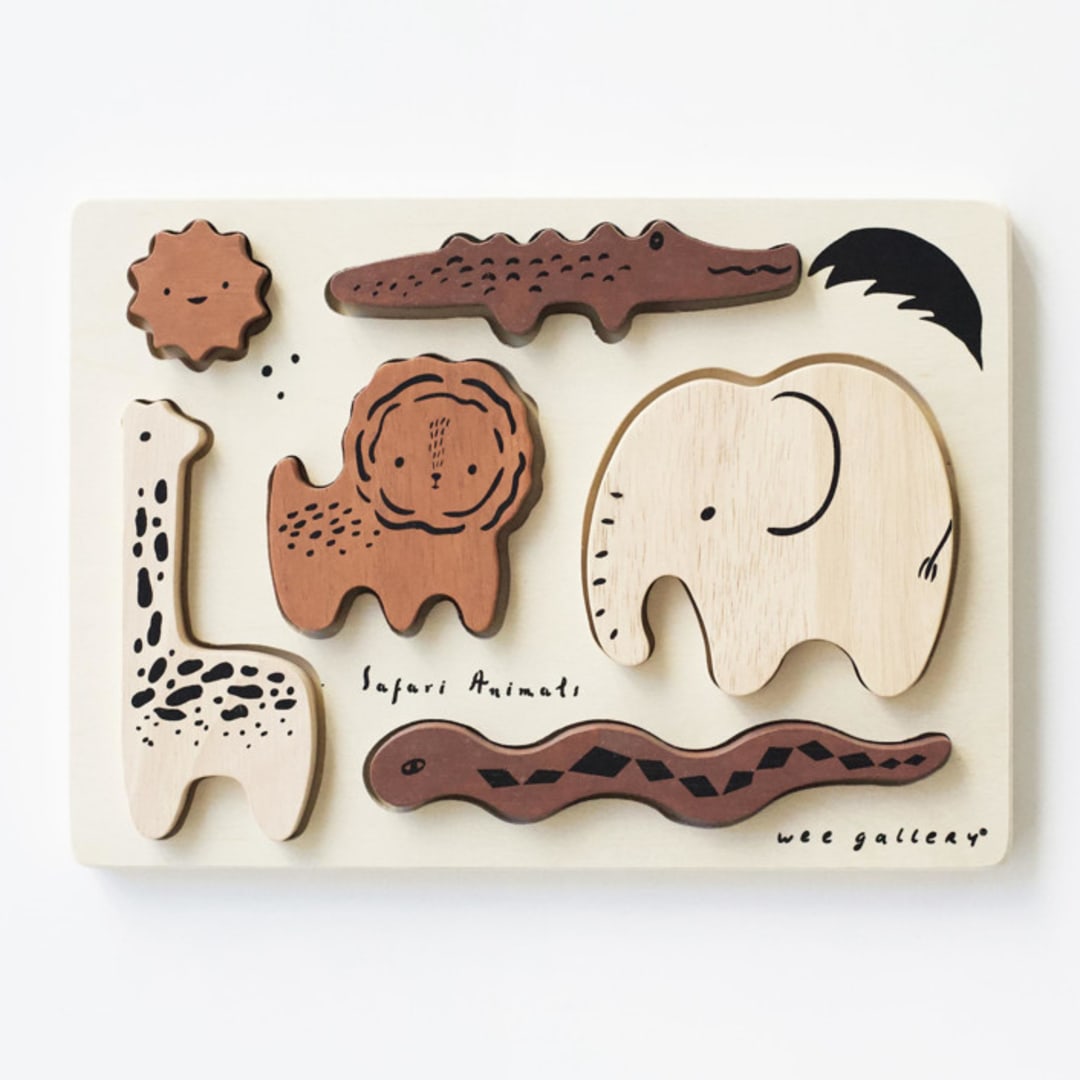 "Wee Gallery Wooden Tray Puzzle - Safari Animals - 2nd Edition" - Puzzles in natural by Wee Gallery