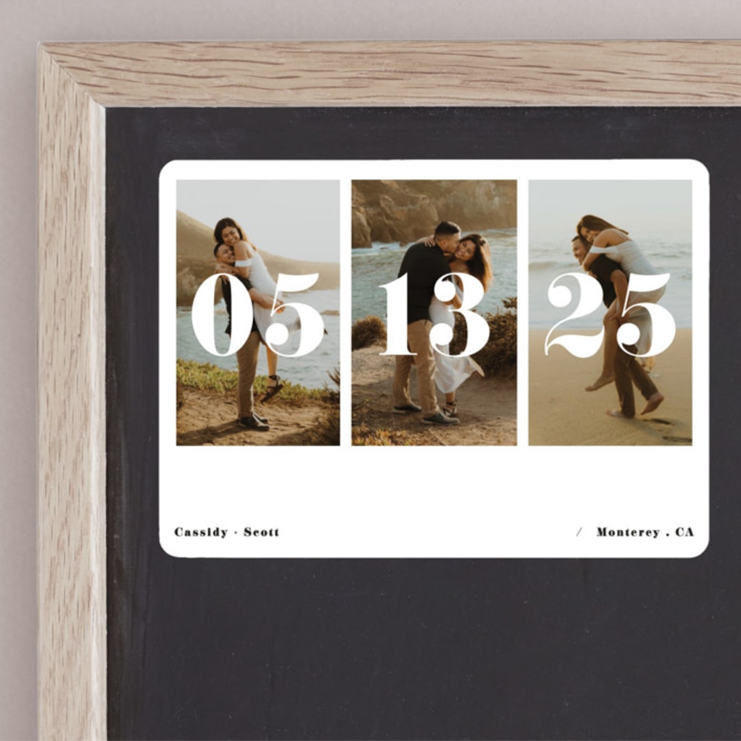"This is it" - Save the Dates in Veil by Gwen Bedat - Front