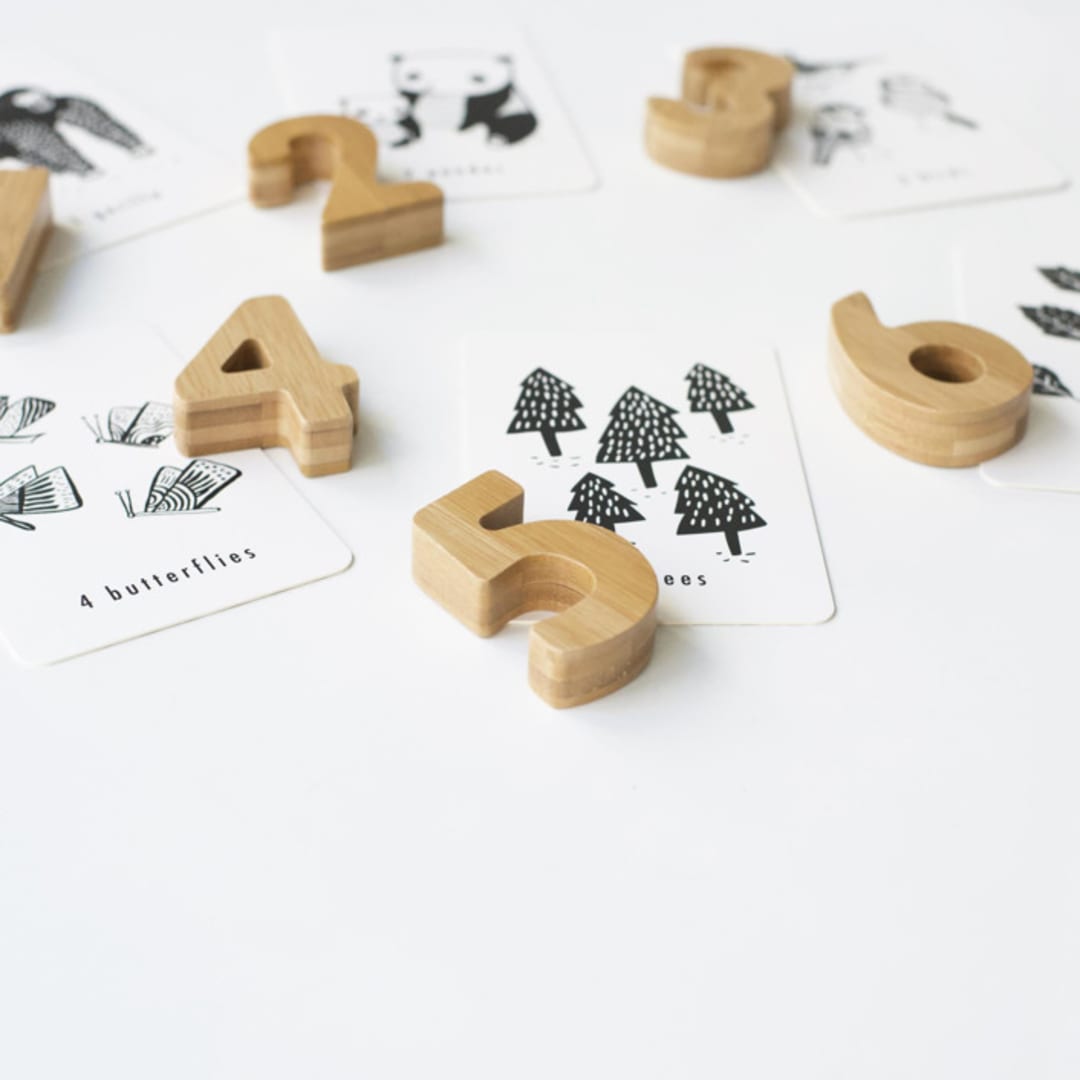 "Wee Gallery Bamboo Numbers and Nature Number Cards" - Toys in multicolor by Wee Gallery