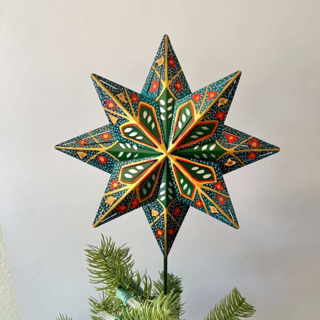 "Silver Leaves Topper" - Tree Toppers in multicolor by Emily Morris