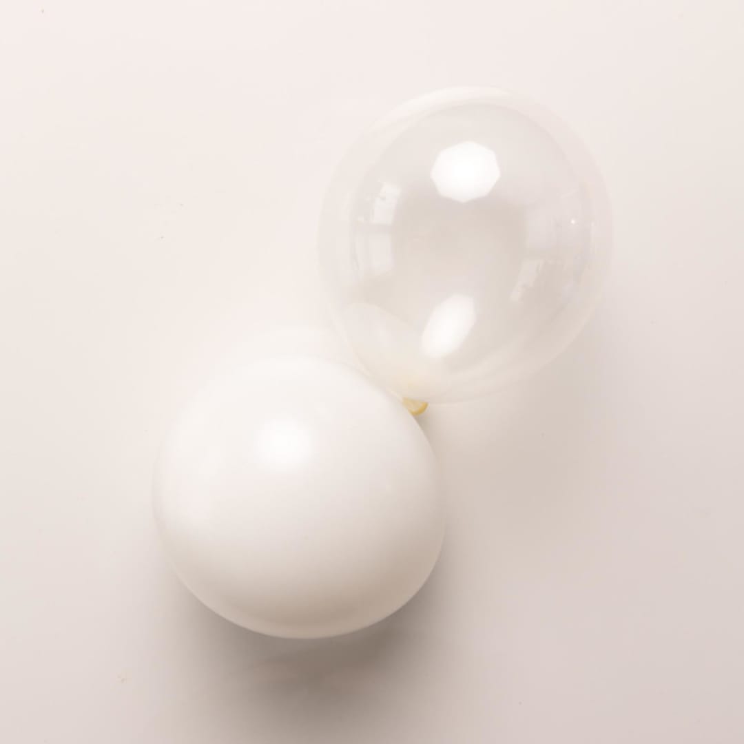 "All White Everything THICK Balloon Garland Kit (8-10 feet)" - Balloons in white by Balloon and Bash