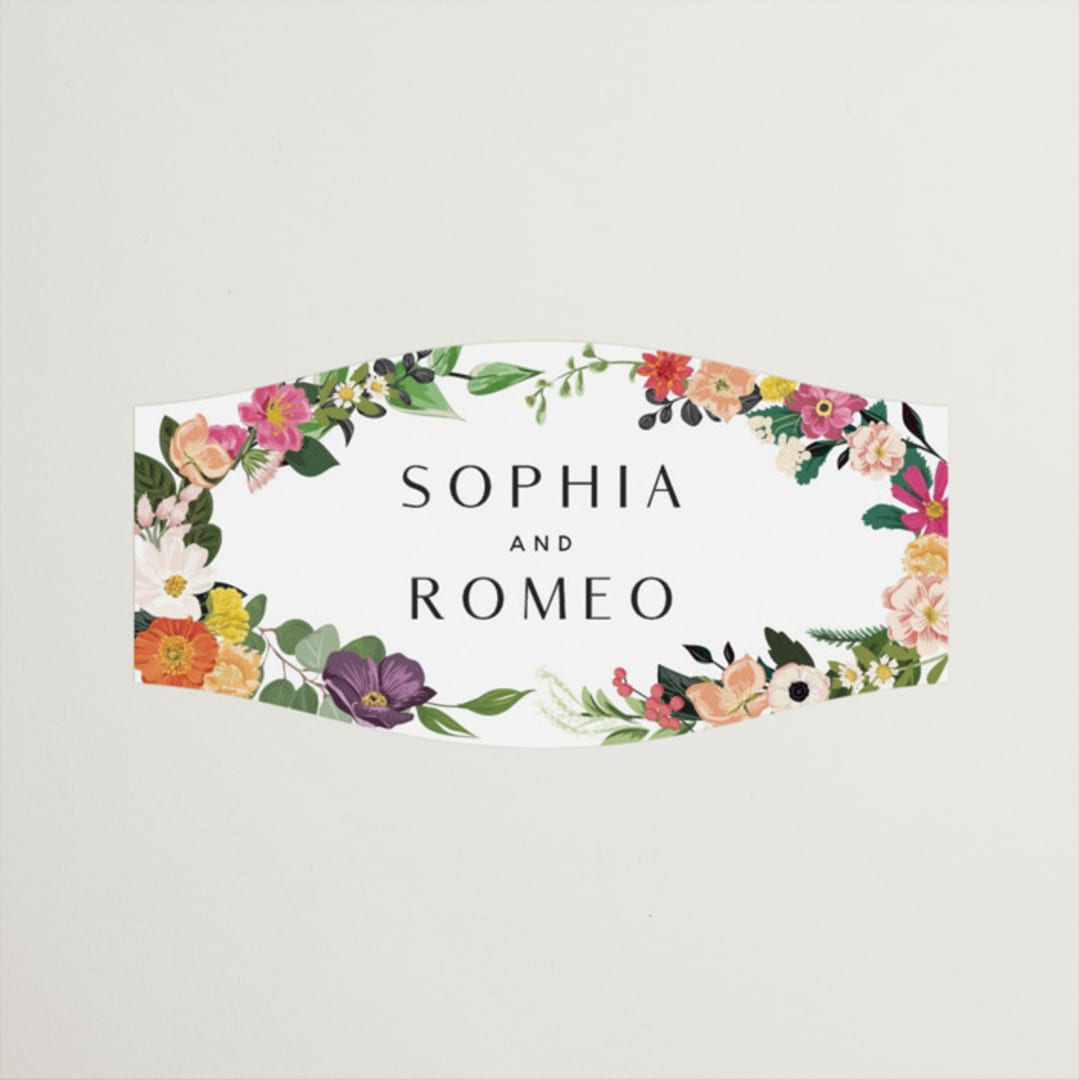 "Secret Garden" - Wedding Favor Stickers in Daisy by Susan Moyal - Front