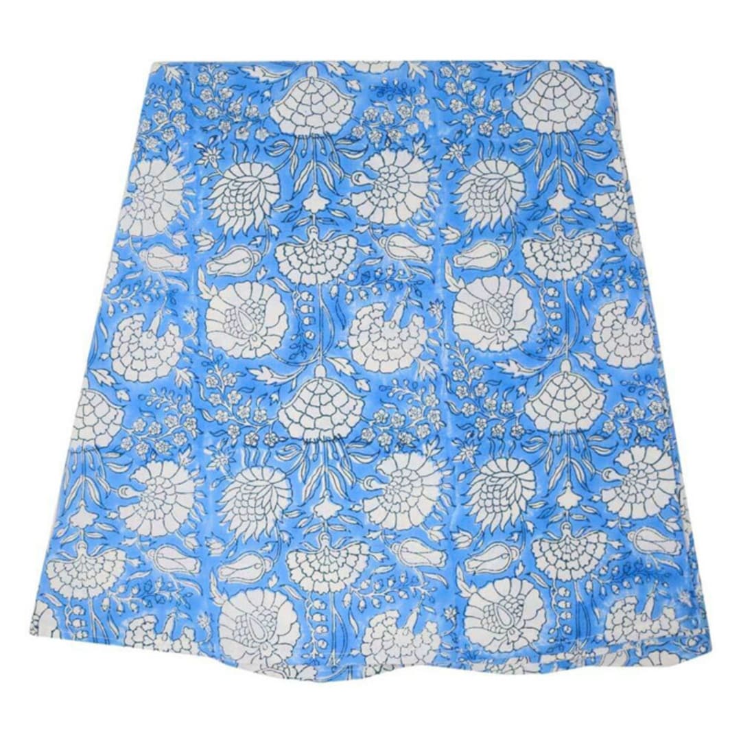 "Blue Fandango Round Tablecloth, 110"" - Tablecloths in multicolor by Jenny Roberts