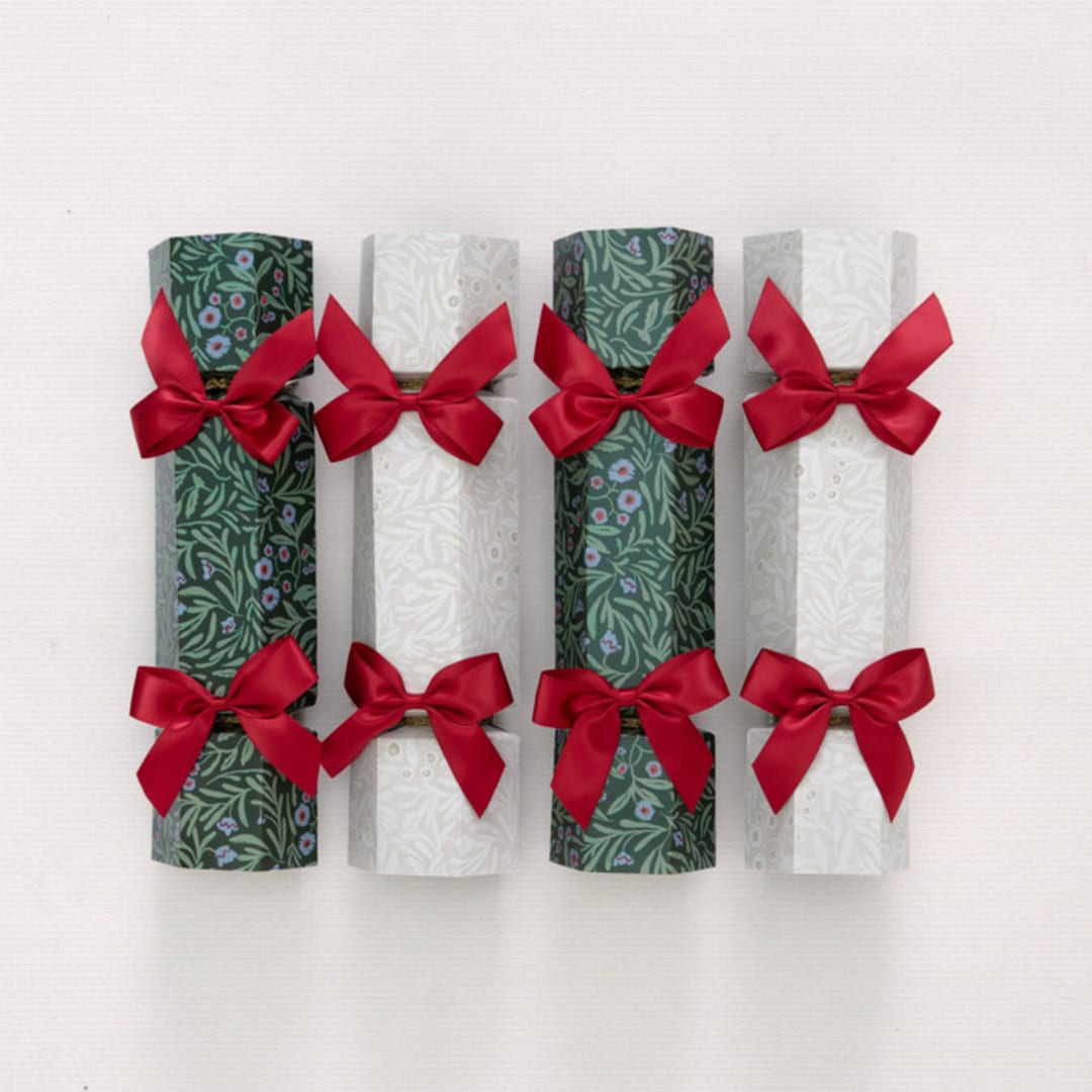 "Luxury Christmas Crackers "Heritage"" - Christmas Crackers in green by Lottie Aldarwish