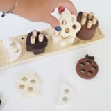 "Wee Gallery Count and Stack" - Baby Toys in natural by Wee Gallery