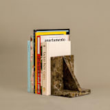 "Tope Para Libros Brown Bookend" - Bookends in beige by Algo Studio