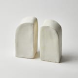 "Bookends Design 1" - Bookends in brown by Studiokuza