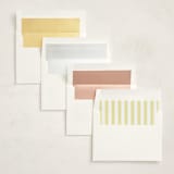 "Blooming Baby Frame" - Baby Shower Invitations in Daisy by Baumbirdy - Envelope Liner Options