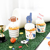 "Good Sport Cupcake Decorating Set" - Party Baking Cups in multicolor by Jollity and Co