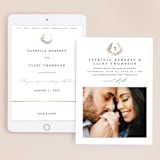 "laurel monogram" - Wedding Website in Cotton by Stacey Meacham - Match Your Stationery
