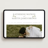 "Greenery crest" - Wedding Website in Sage by Sarah Knight - Desktop Design