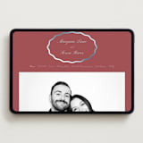 "Scallop Frame" - Wedding Website in Burgundy by Baumbirdy - Desktop Design