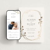 "Floral Enlace" - Wedding Website in Blanc by Pati Cascino - Match Your Stationery