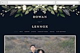 "Greenery Crown" - Wedding Website in Navy by Susan Moyal - Desktop Design