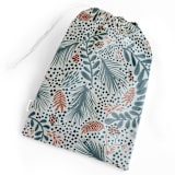 "Winter Berry in Frost XXL" - Fabric Gift Bag in Frost by Nina Leth - Overview