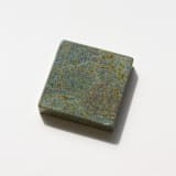 "Marble Pedestal (RAINFOREST)" - Decorative Object in green by the parmatile shop