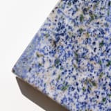 "Marble Pedestal (BLUE BAHIA)" - Decorative Object in blue by the parmatile shop