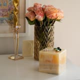 "Marble Cube (HONEY ONYX)" - Decorative Object in gold by the parmatile shop