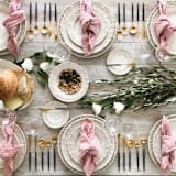 "ORGANIC COTTON NAPKINS // SET OF 4" - Napkins in pink by borrowed BLU