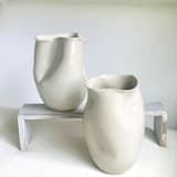 "Rodin Vase" - Vases in beige by Cloude Made