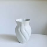 "White Spiral Vase" - Vases in white by Cloude Made