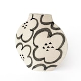 "Ceramic Vase Camelia" - Vases in white by Inhee Ma