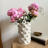 "Paloma Vase" - Vases in white by Sidney Field