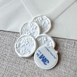 "White floral pattern 3D wax seal stickers | Set of 10" - Wax Seals in white by Maria Ferrer G.