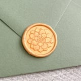 "Succulent self-adhesive wax seal in yellow gold | Set of 10" - Wax Seals in gold by Maria Ferrer G.