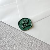 "Olive Green Lily of the Valley 3D wax seal stickers | Set of 10" - Wax Seals in green by Maria Ferrer G.