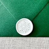 "White snowflake wax seal sticker | Set of 10" - Wax Seals in white by Maria Ferrer G.