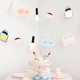 "Sweet Dreams Thingamajigs - Set of 16" - Party Hanging Decor in multicolor by Jollity and Co
