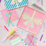 "It's A Birthday Mixed Pack Present Plates - Set of 8" - Party Plates and Bowls in multicolor by Jollity and Co