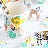"Into the Wild 9 oz Cups - Pack of 8" - Party Cups in multicolor by Jollity and Co