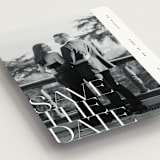 "Editorial lettering" - Save the Dates in Pearl by Ana de Sousa - Detail