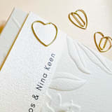 "Invitation Suite Clips | Heart | Set of 30" - Belly Bands in gold by Prêt-à-PartyNY