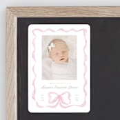 "Squiggle bow" - Birth Announcements in Peony by Creo Study - Front