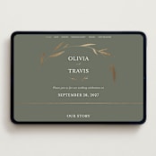 "Minimal Circle" - Wedding Website in Moss by Kelly Schmidt - Desktop Design