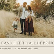 "Light and life to all" - Holiday Cards in Vanilla by Lea Delaveris - Detail