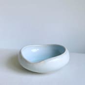 "Lagoon Crater Bowl" - Decorative Object in white by Cloude Made