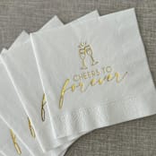 "Foil napkins (Cheers to forever) | Gold foil, white napkins | Set of 20" - Napkins in white by Maria Ferrer G.