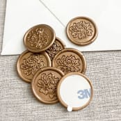 "Peony self-adhesive wax seals in antique gold | Set of 10" - Wax Seals in bronze by Maria Ferrer G.