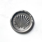 "Seashell in Heirloom Pack of 10" - Wax Seals in silver by Abby Choi