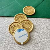 "Classic Gold Christmas wreath wax seal sticker | Set of 10" - Wax Seals in gold by Maria Ferrer G.