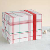 "Fun plaid" - Wrapping Paper in Snow by Creo Study - Front